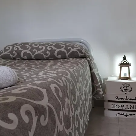 Holiday home Miniecocasa Ottocentesca In Zona Free-parking Ed Ecoclimatizzata *